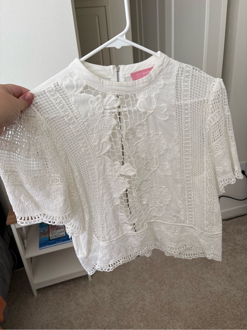Women's White Lace Crochet Short Sleeve Crop Top